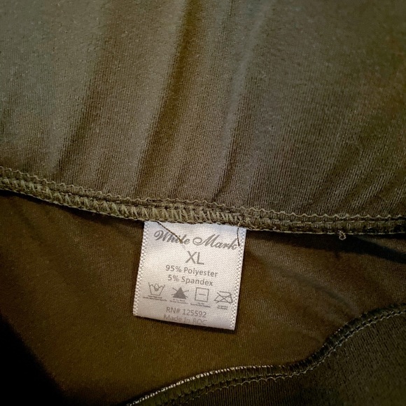 White Mark Olive Green Maxi Skirt w/ pockets NWOT - Picture 5 of 7